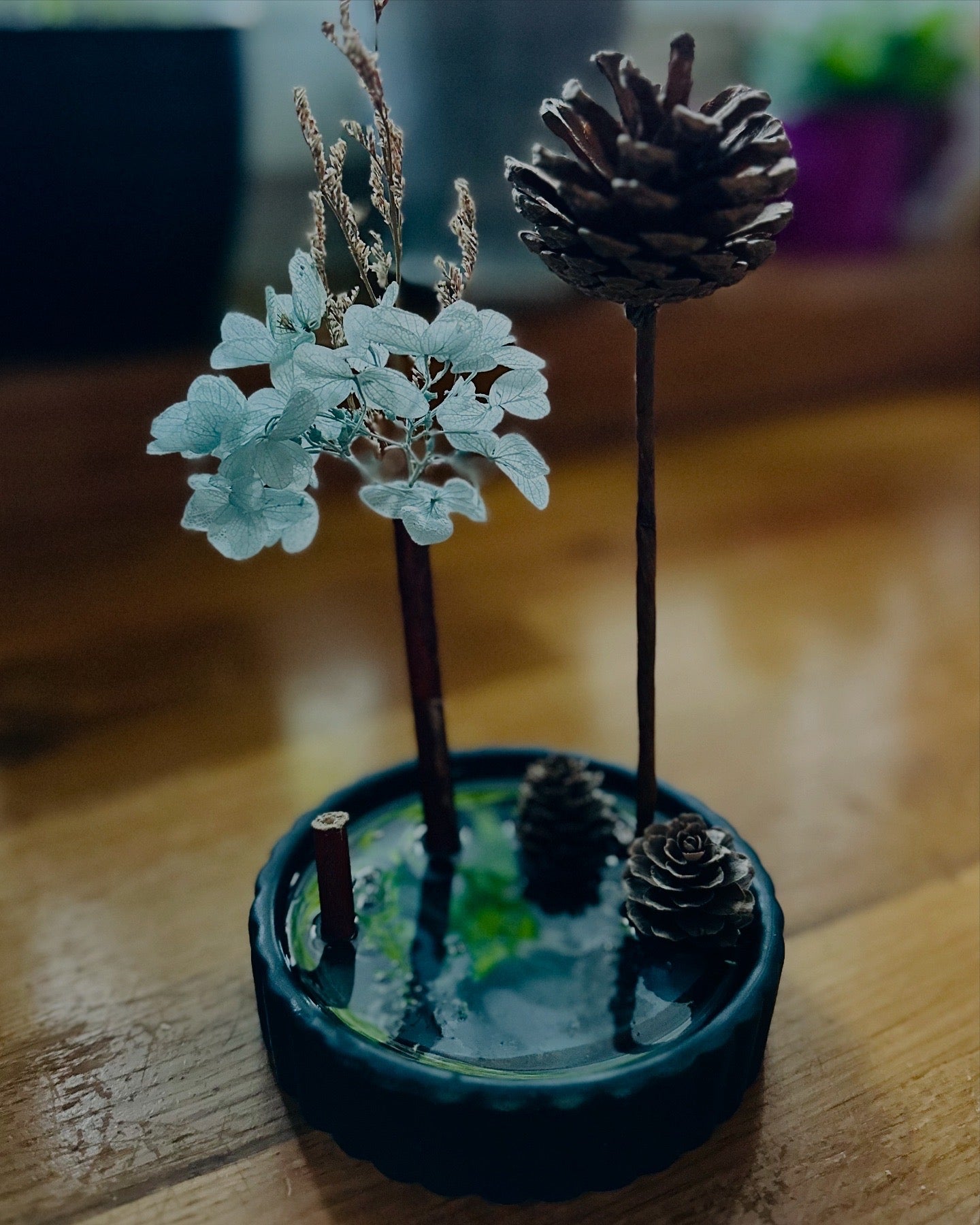 Naturdeko mit Epoxidharz