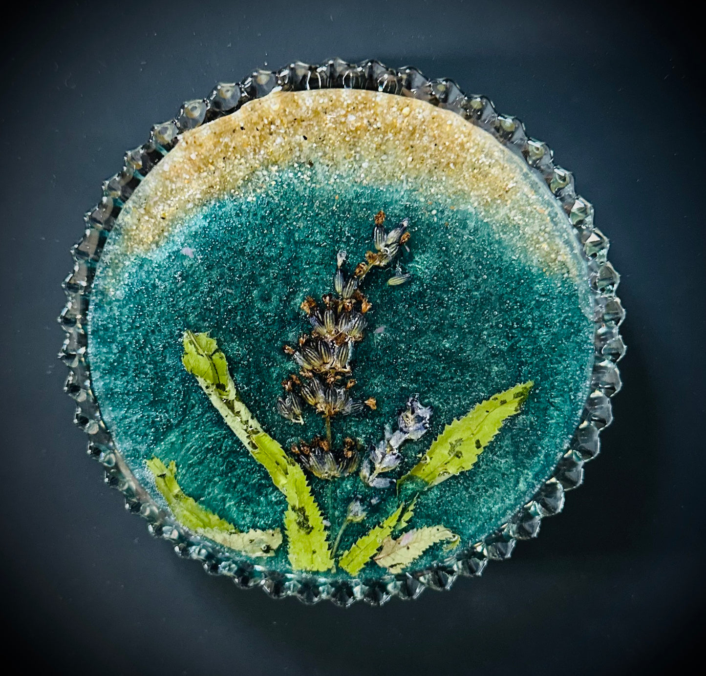 Epoxy art decoration elements