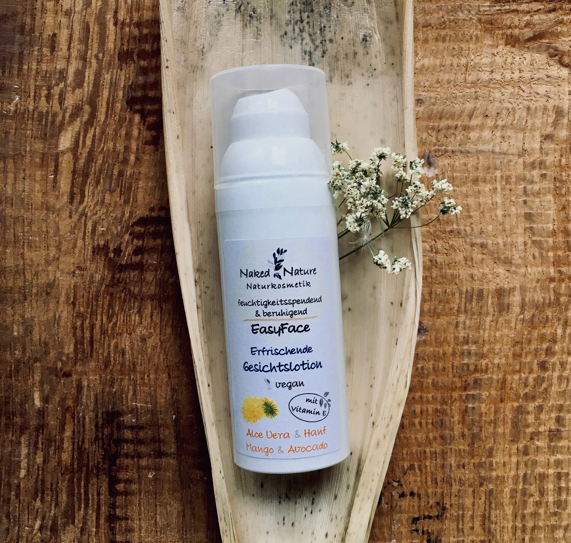 Vegane Gesichtslotion mit Aloe Vera, Hanföl, Mangobutter, Avocadoöl, Tonerden 